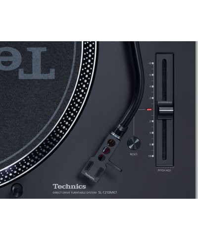 Platine Vinyle TECHNICS SL-1210 MK7